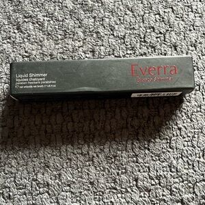 Everra Bronze Shimmer Liquid Shimmer